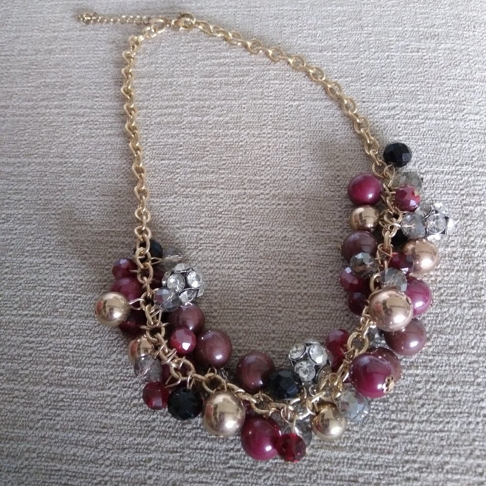 Costume Jewelry Necklace